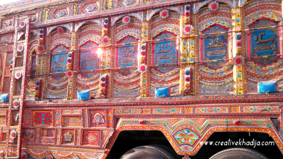 http://creativekhadija.com/wp-content/uploads/2015/10/pakistani-truck-art-and-rikshaw-design-art.jpg