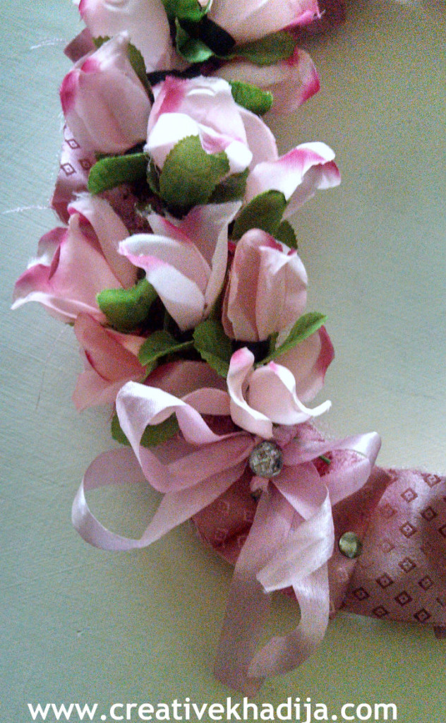 make floral wreath