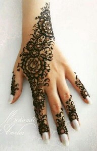 Beautiful Mehndi designs for Eid day #creativecollections3