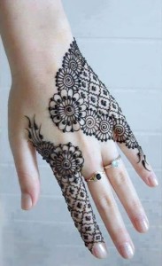 Beautiful Mehndi designs for Eid day #creativecollections6