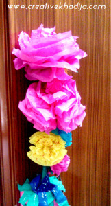 make colorful crepe paper flowers