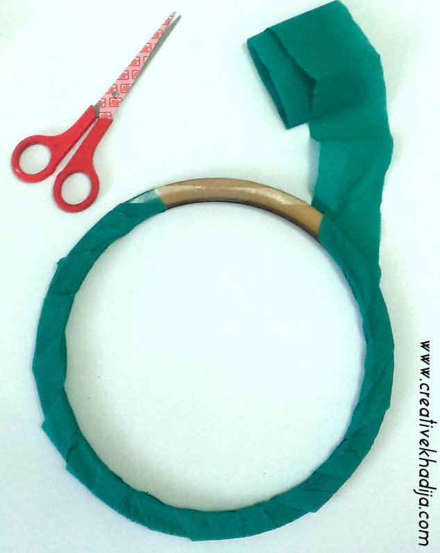 How To Make Crepe Paper Flowers Wreath-Recycling