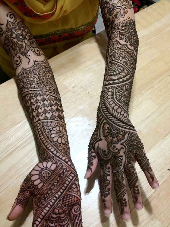traditional full hand bridal mehndi