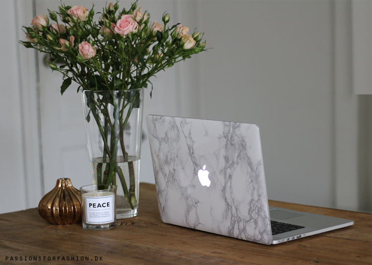 DIY marble laptop cover