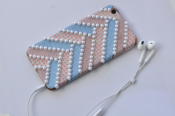 cell phone pouch design