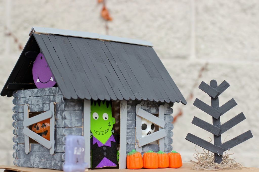 fall and halloween haunted house crafts ideas for kids