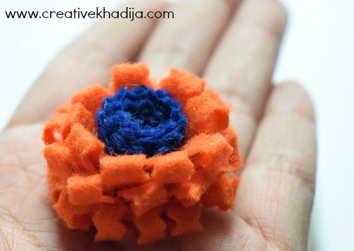 How To Make Felt Fabric Flower In Two Minutes