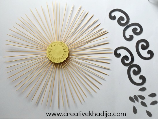 How To Make Sunburst Wall Art with barbq sticks for Fall Home Decoration