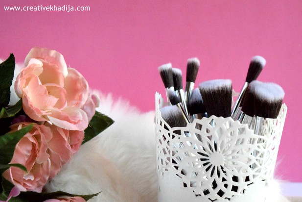 Make Up Brushes Tool Kit