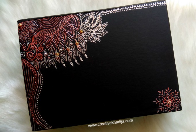 how to decorate gift box with mehndi painting ideas