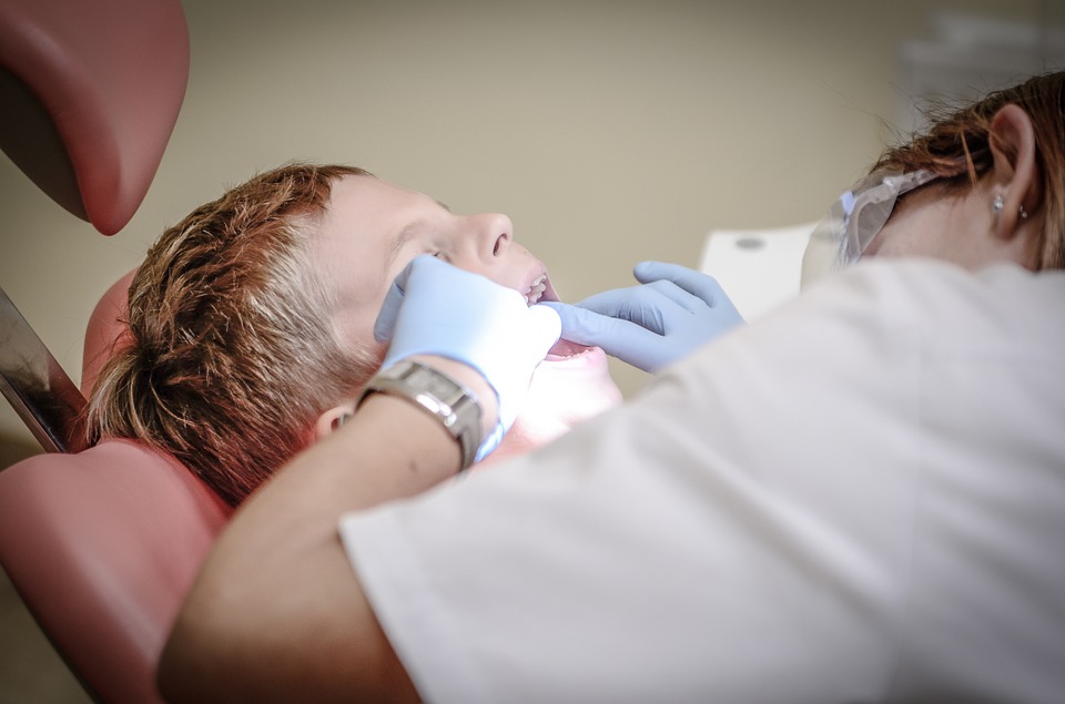 dental procedures that can boost your self-confidence