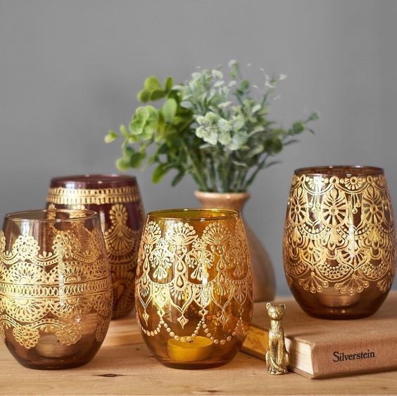 creative ideas using henna patterns in crafts wine glasses