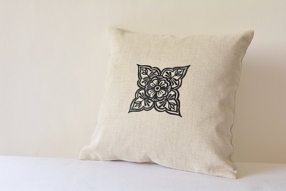 creative ideas using henna patterns in crafts cushion cover