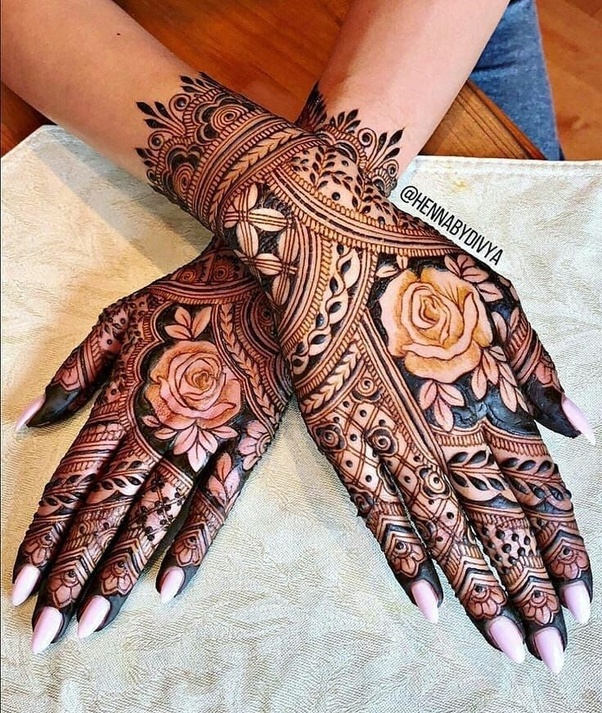 41 mehndi designs for Eid to try this year heavy designs 5