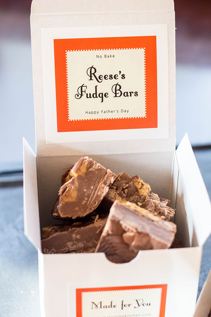 easy diy projects to make edible gifts fudge bars