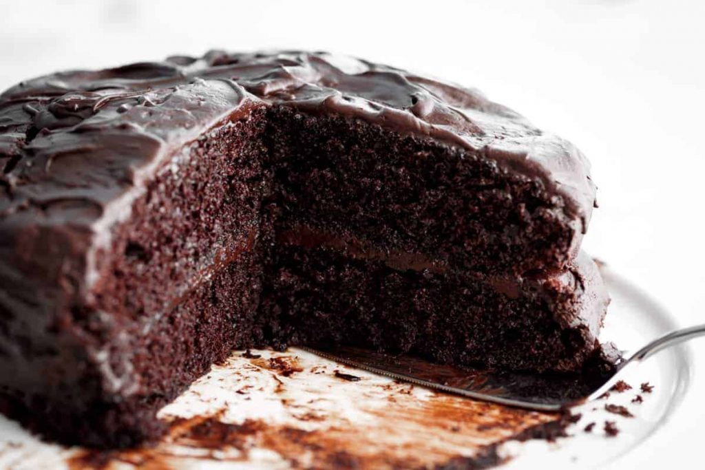 classic chocolate cake recipes for new bakers chocolate cake