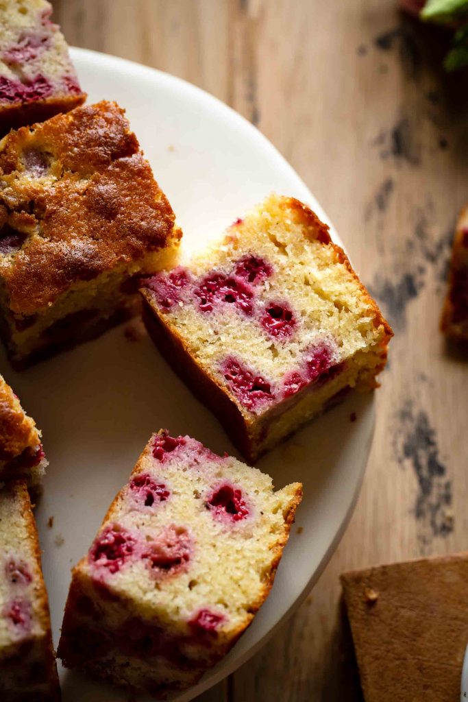 easy cake recipes for beginners raspberry cake