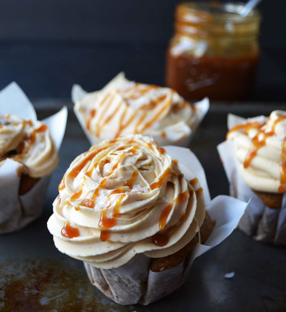 how to make a simple cake for fall pumpkin cupcake