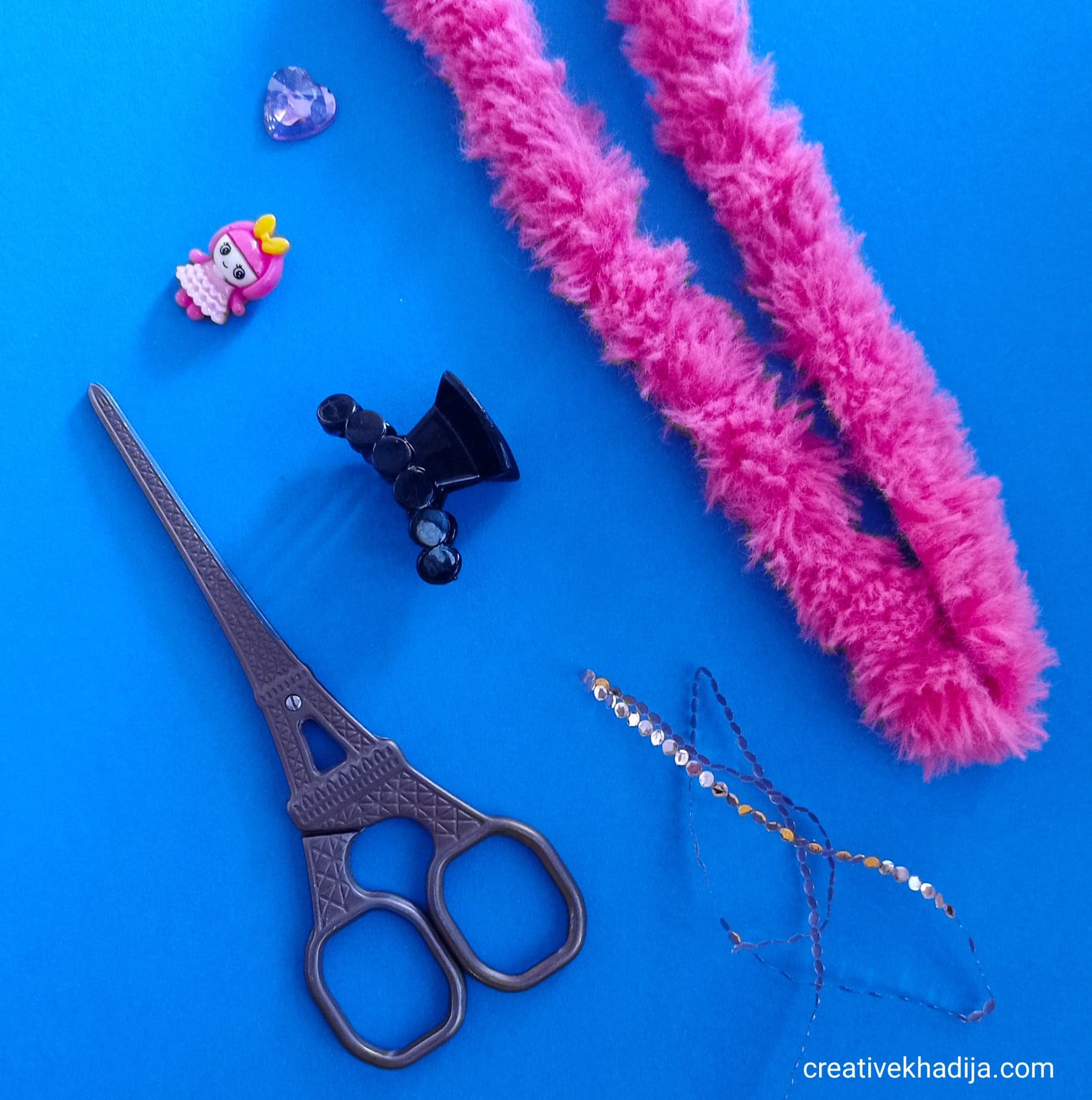 https://creativekhadija.com/wp-content/uploads/2021/02/5-minute-crafts-for-kids-hair-clip-DIYs-craft-supplies.jpg