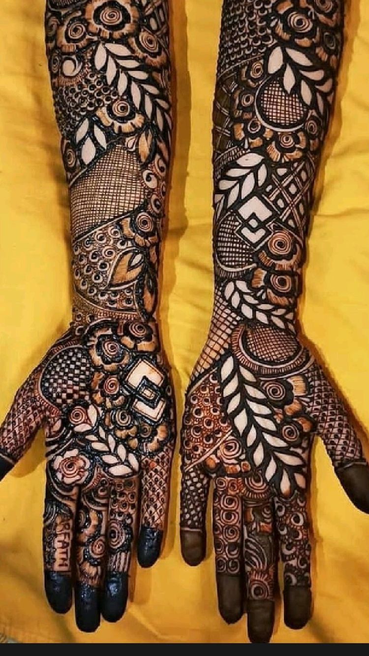25 Latest and Trendy Bridal Mehndi Designs To Try In 2023-daiichi.edu.vn