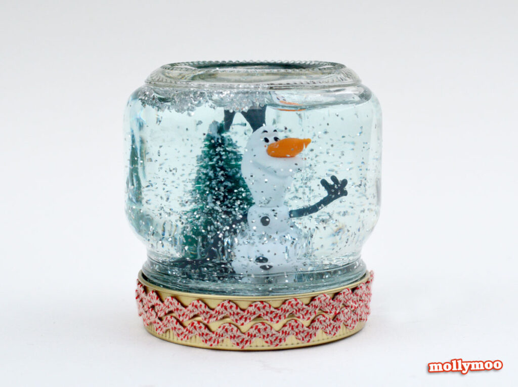 indoor things to do in winter snow globe