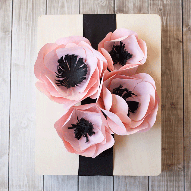 how to craft flowers with cardboard paper flower