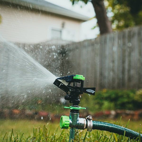 Transform Your Lawn Top 8 DIY Sprinkler Systems for Home