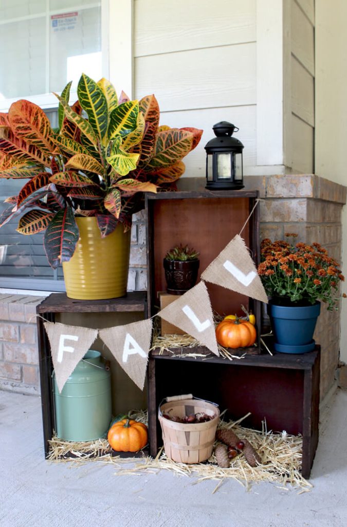 easy fall crafts ideas wooden crate decor